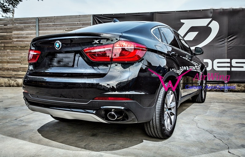 F16 - Performance style Carbon Trunk Spoiler 02
