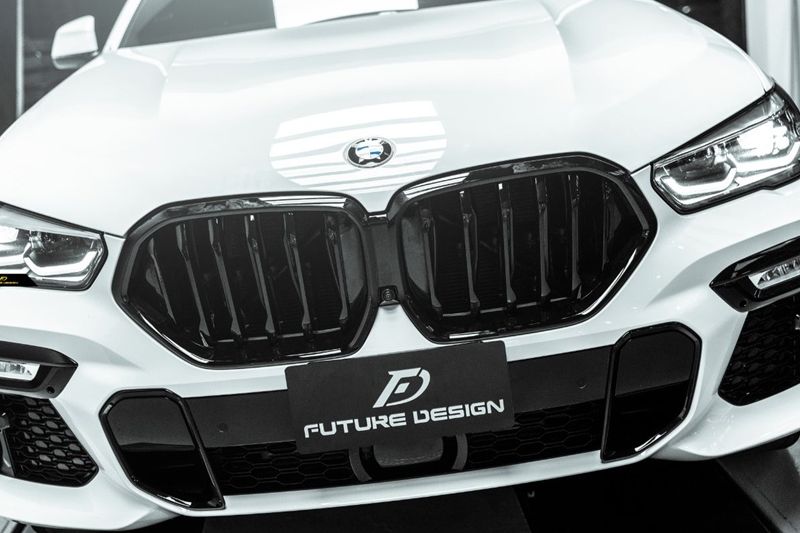 G06 - X6M front grille 008