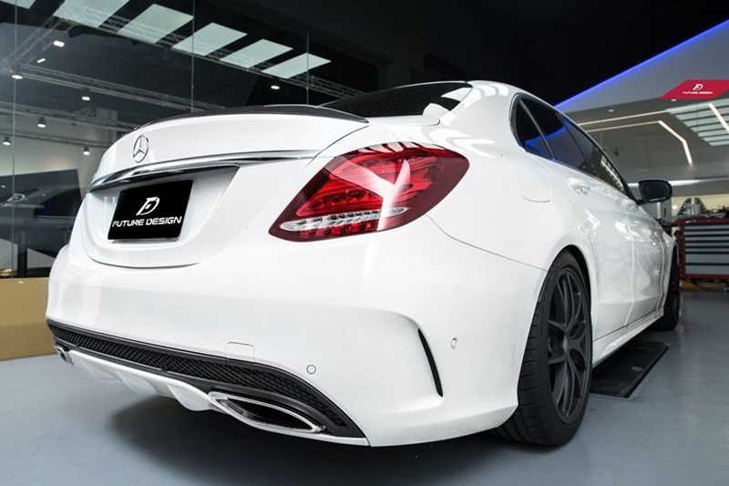 W205 Sedan - C63 style Carbon Trunk Spoiler 02